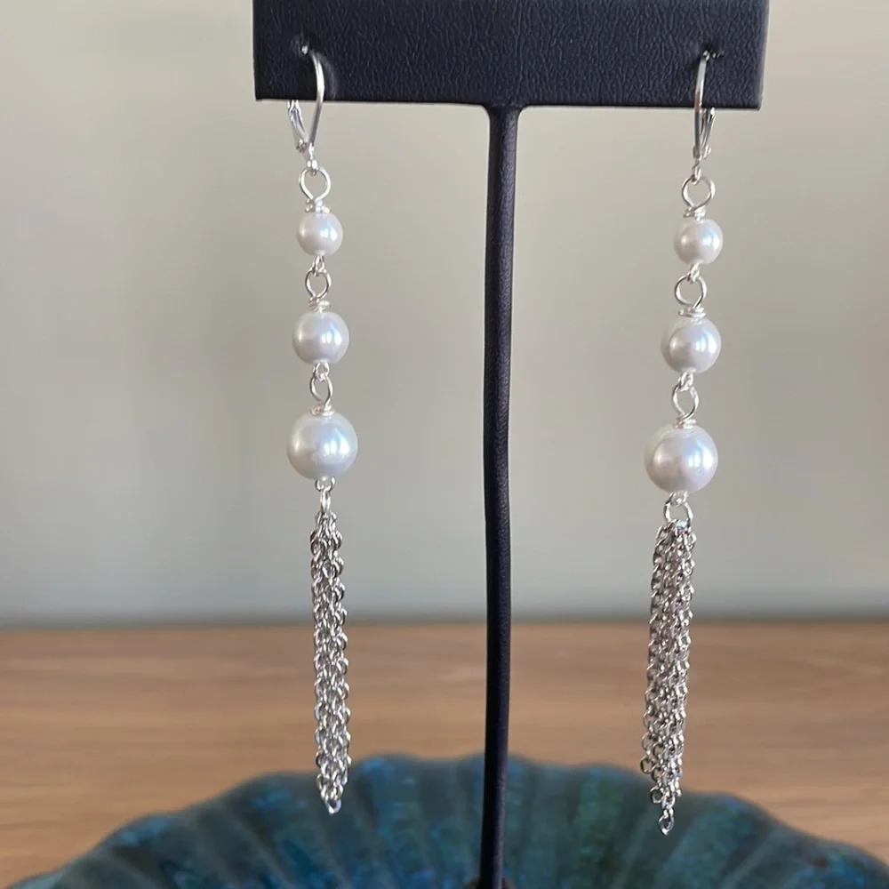 HAND CRAFTED EARRINGS Graduated White Glass Pearl Ball Drop Silver Chain Tassels
